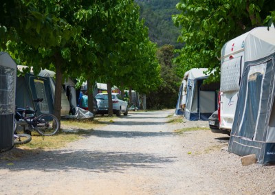 camping-el-pasqualet-barcelona-parcela-caravana-11